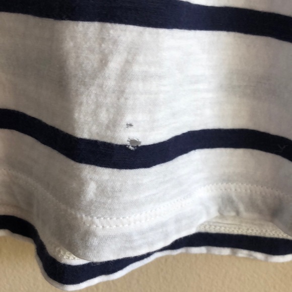 Madewell  V-Neck Pocket Tee H2670 Striped SZ Small - Picture 4 of 5